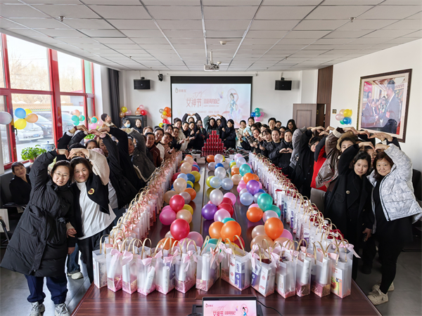 1741583731236736.jpg 清宮2.jpg