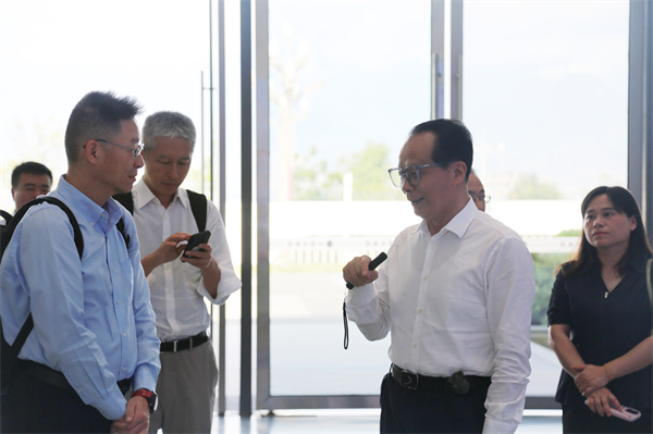 1756452439203867.jpg 2.jpg